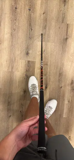 Kai”li red 60 Gram Regular Shaft With Adapter And Mint Grip!!! Negotiable.