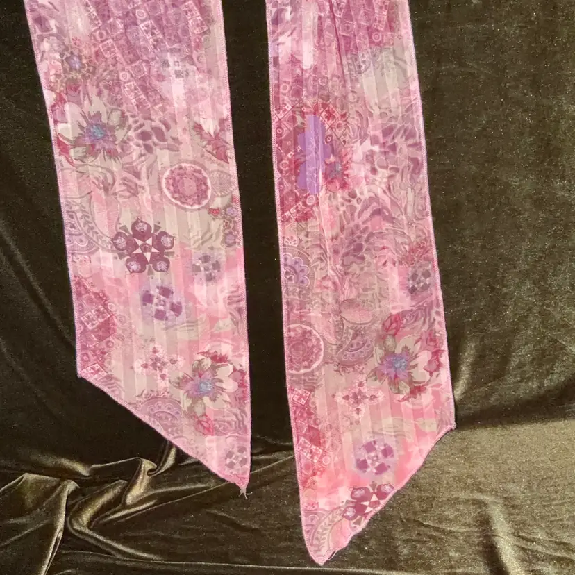 Vintage Floral Scarf Made in Macau. ~6”x58”
