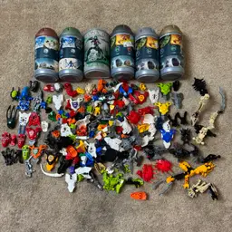 3 lbs Of Bionicle / Lego Figure Pieces