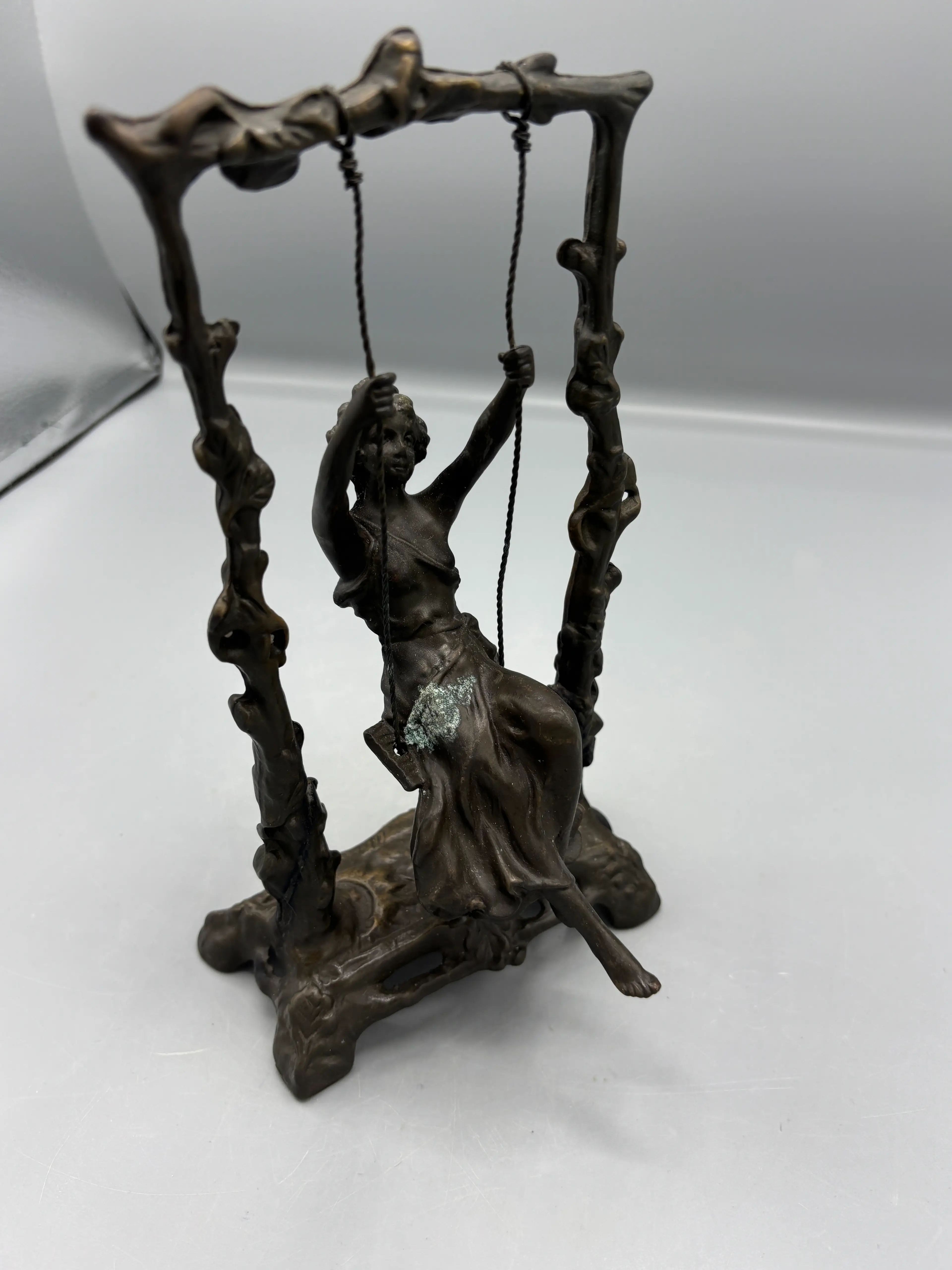 Image 4 of 7