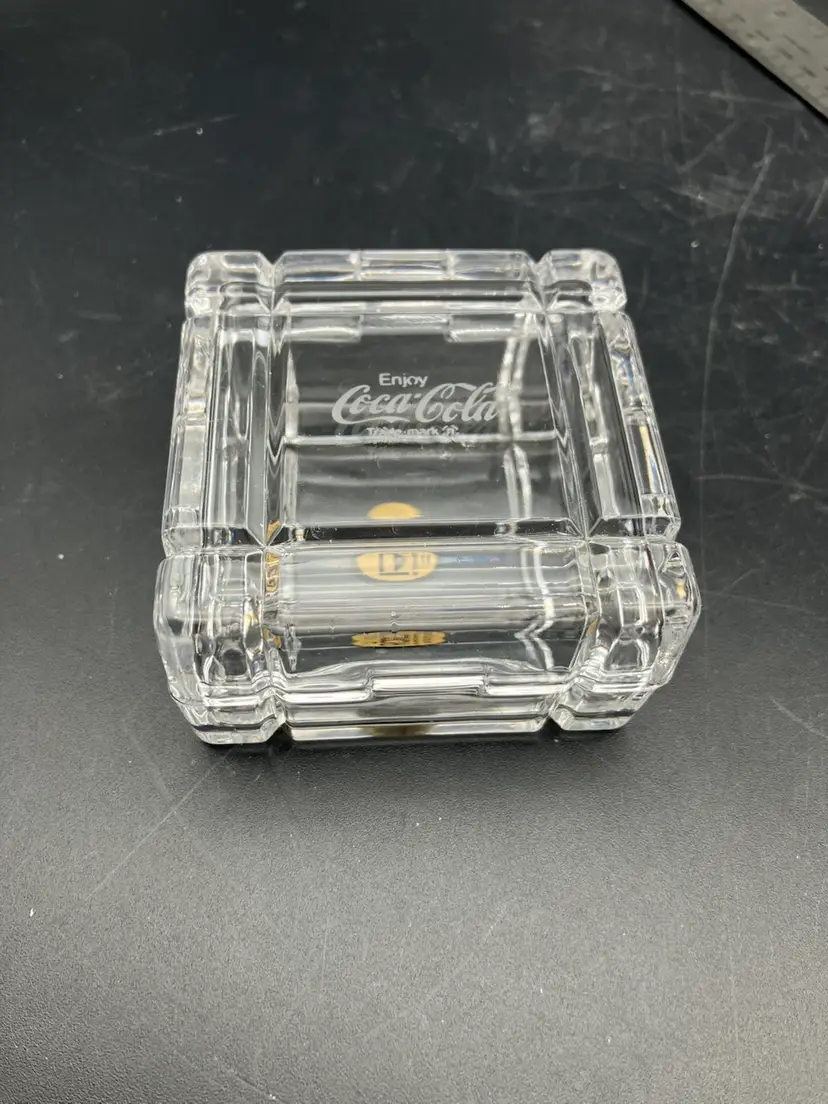 BIN - RCR Royal Crystal Rock 24% Lead Crystal Trinket Box Italy Etched Coca Cola 2.75”