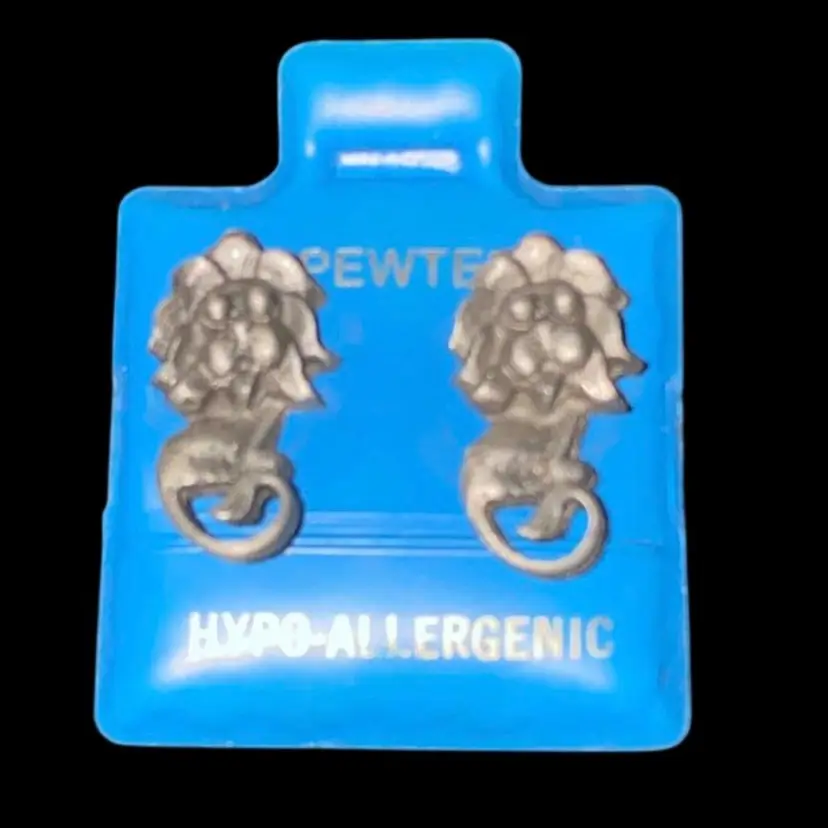 #19- New Old Stock Vintage 1980S Pewter Post Earrings As Pictured