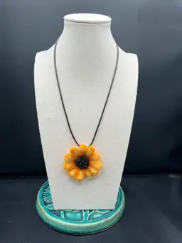Made By Me Needle Felted Wool Sunflower Pendant 2” On 18” Cord