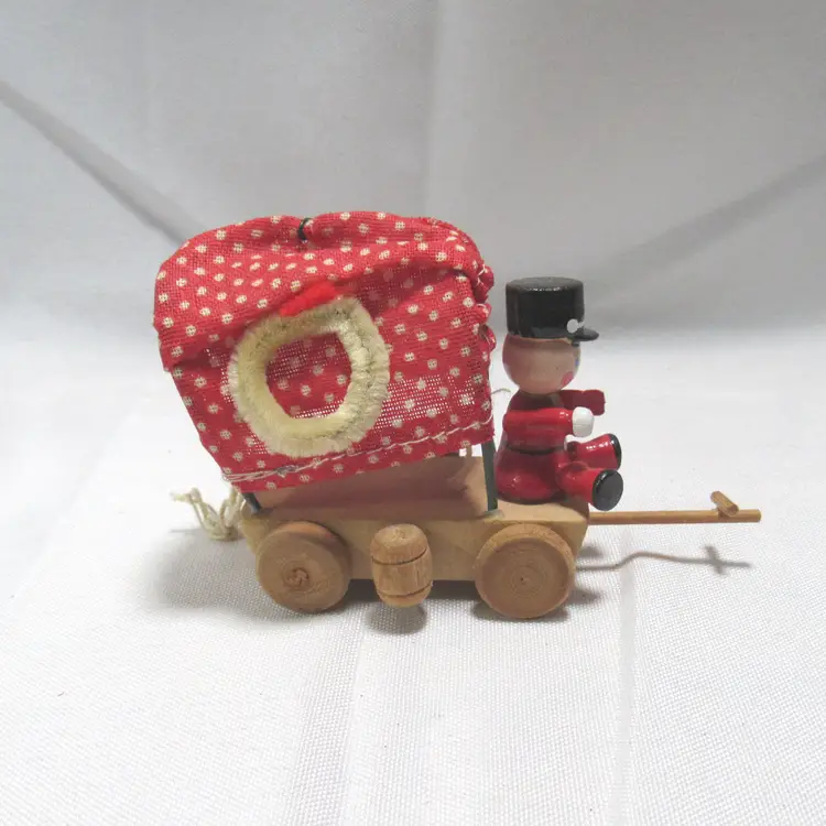 VTG Wooden Covered Wagon Christmas Ornament