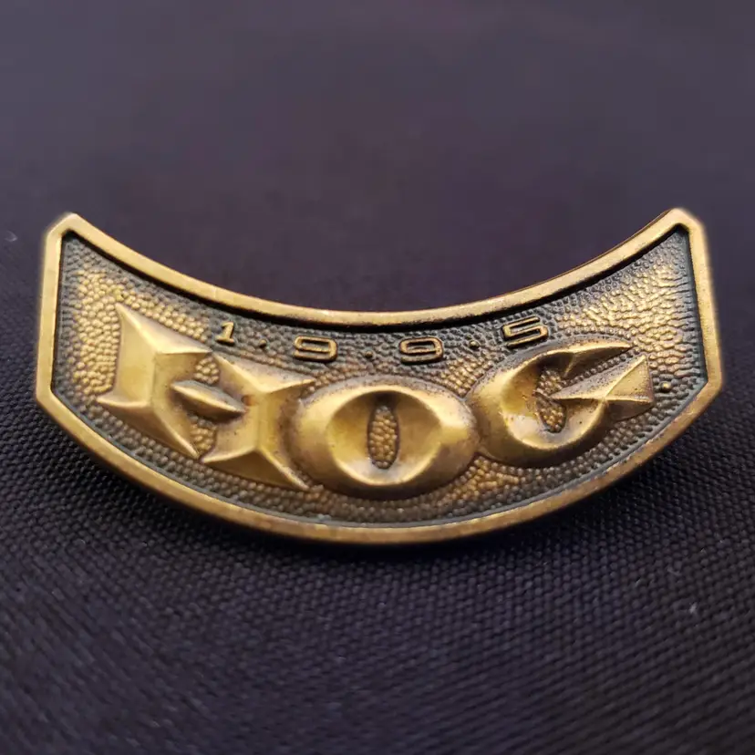 Harley Owners Group HOG Rocker Pin Harley Davidson Hat Vest Pin 1995 Metal Vintage