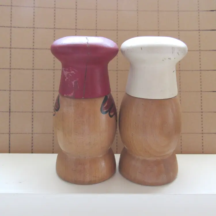 1950's Lg Wooden Stovetop Cook Couple Salt and Pepper Shaker Set