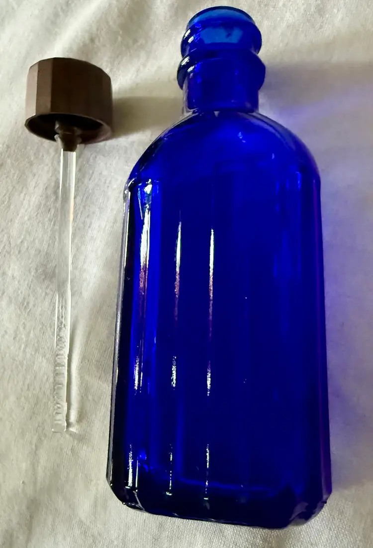 Vintage Ribbed Cobalt Blue Medicine Bottle With Lid And Glass Applicator