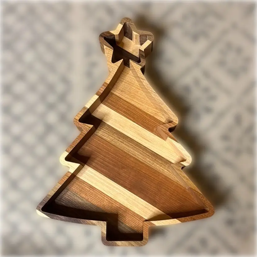 "CW Woodworking" Handmade Wooden Christmas Tree Tray