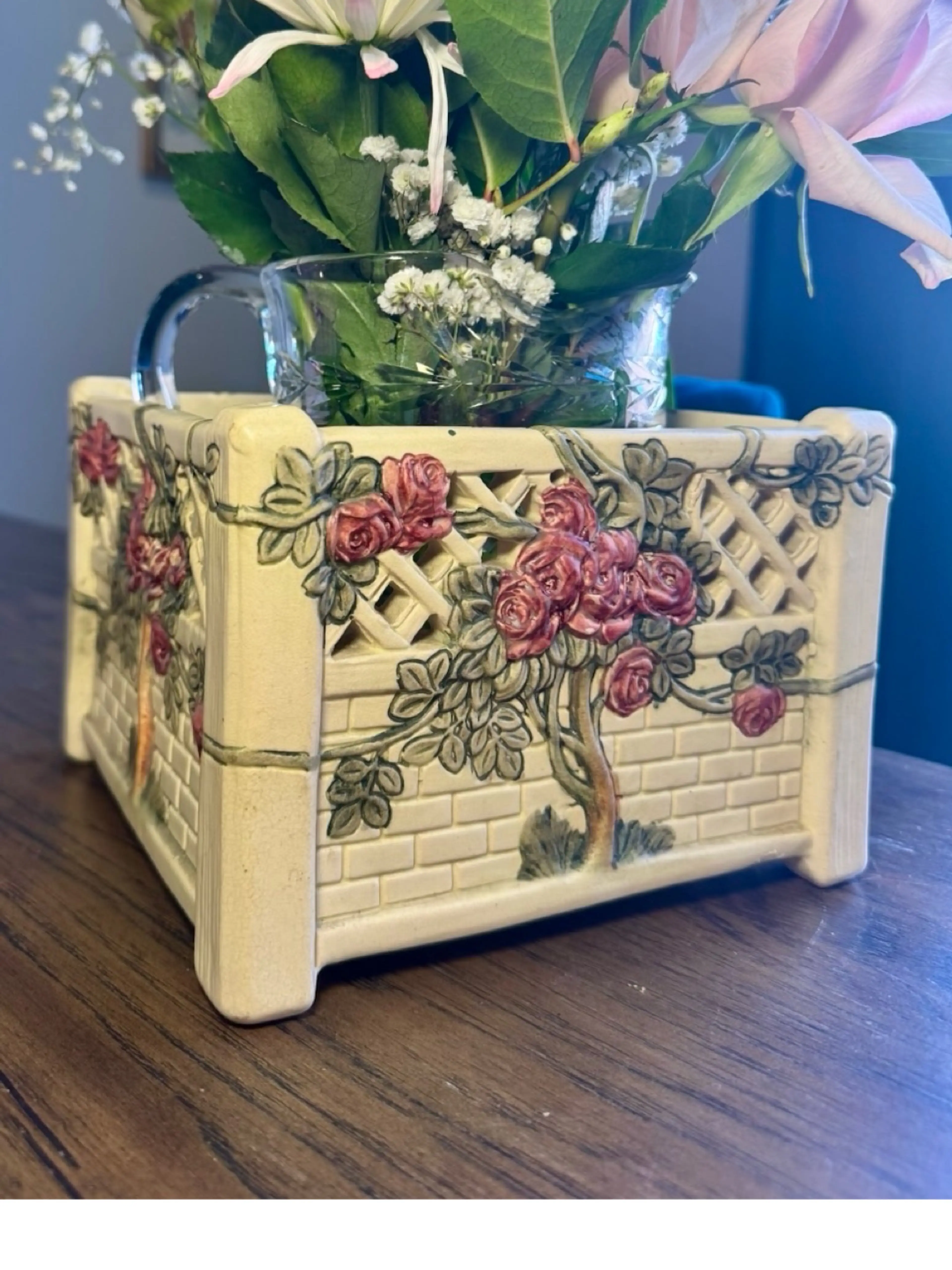Image 2 of 4
