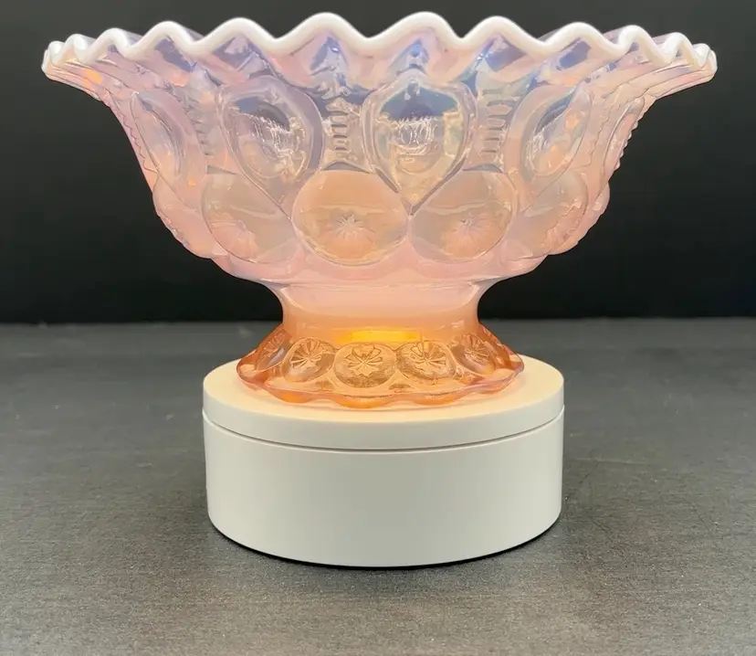 L.E. Smith Pink Opalescent Moon & Stars 8.5" Compote | Vintage *GLOWS*