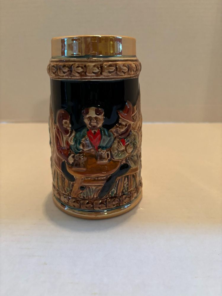 Vintage Japanese Beer Stein with 3 Men Drinking