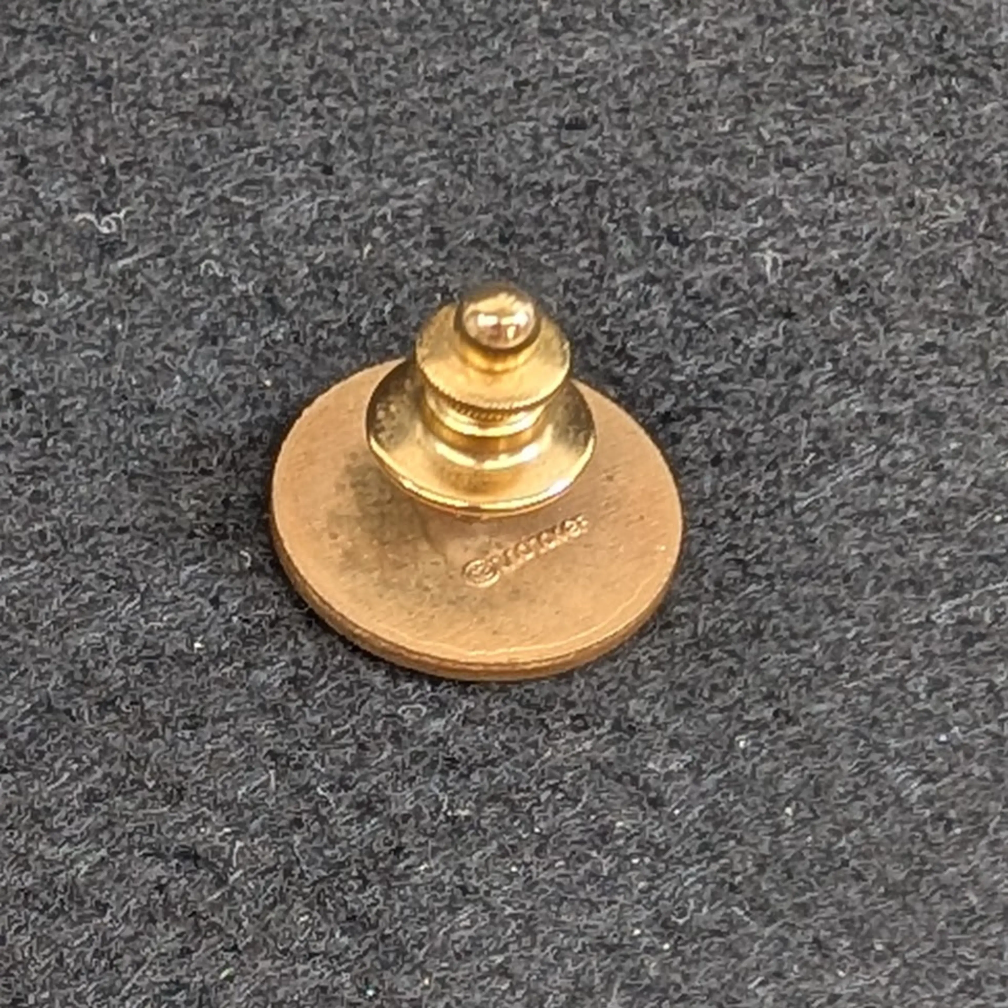 Image 4 of 6