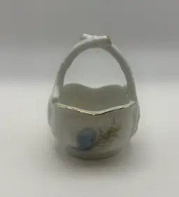 Vintage 1979 Small Porcelain Designer’s Collection ‘Bluebird’ Basket Made In Japan