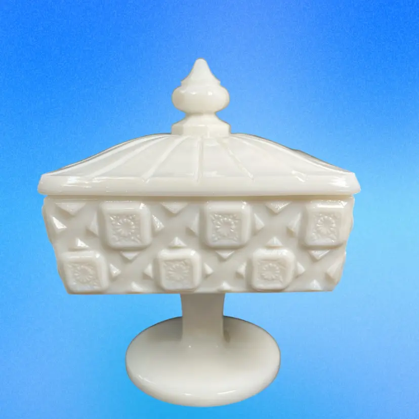 Westmoreland Milk Glass "Old Quilt Pattern" Lidded Candy Dish