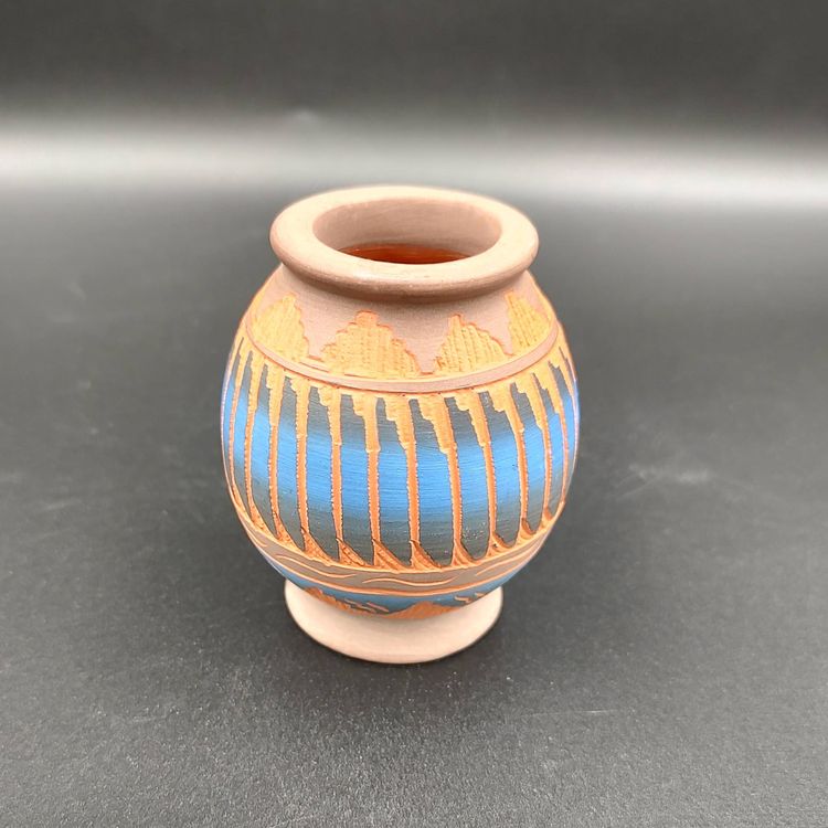 Navajo Mini Red Clay Etched Pottery Vase