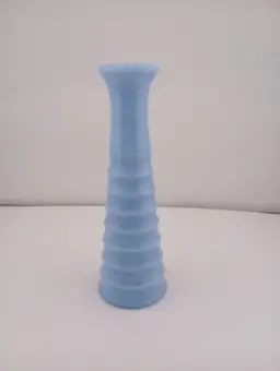 Jeannette Glass Delphite beehive bud vase