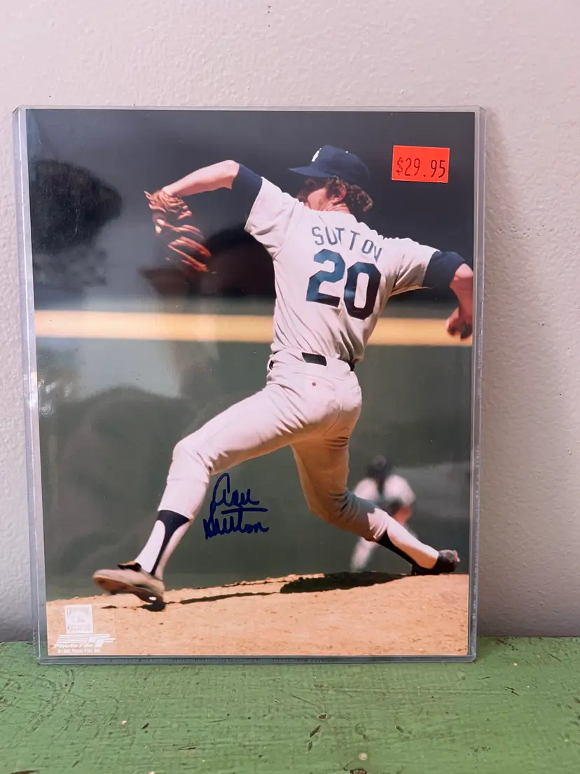 Autographed 8x10 DON SUTTON Los Angeles Dodgers Photo - COA