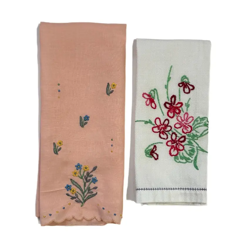 2 Embroidered Floral Tea Towels Vintage Cottagecore Shabby Décor