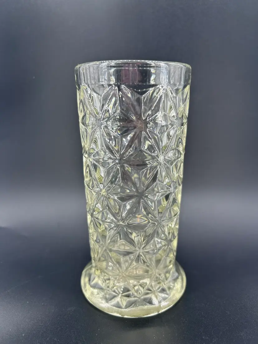 Vintage Imperial Glass Mt. Vernon Crisscross Diamonds Vase