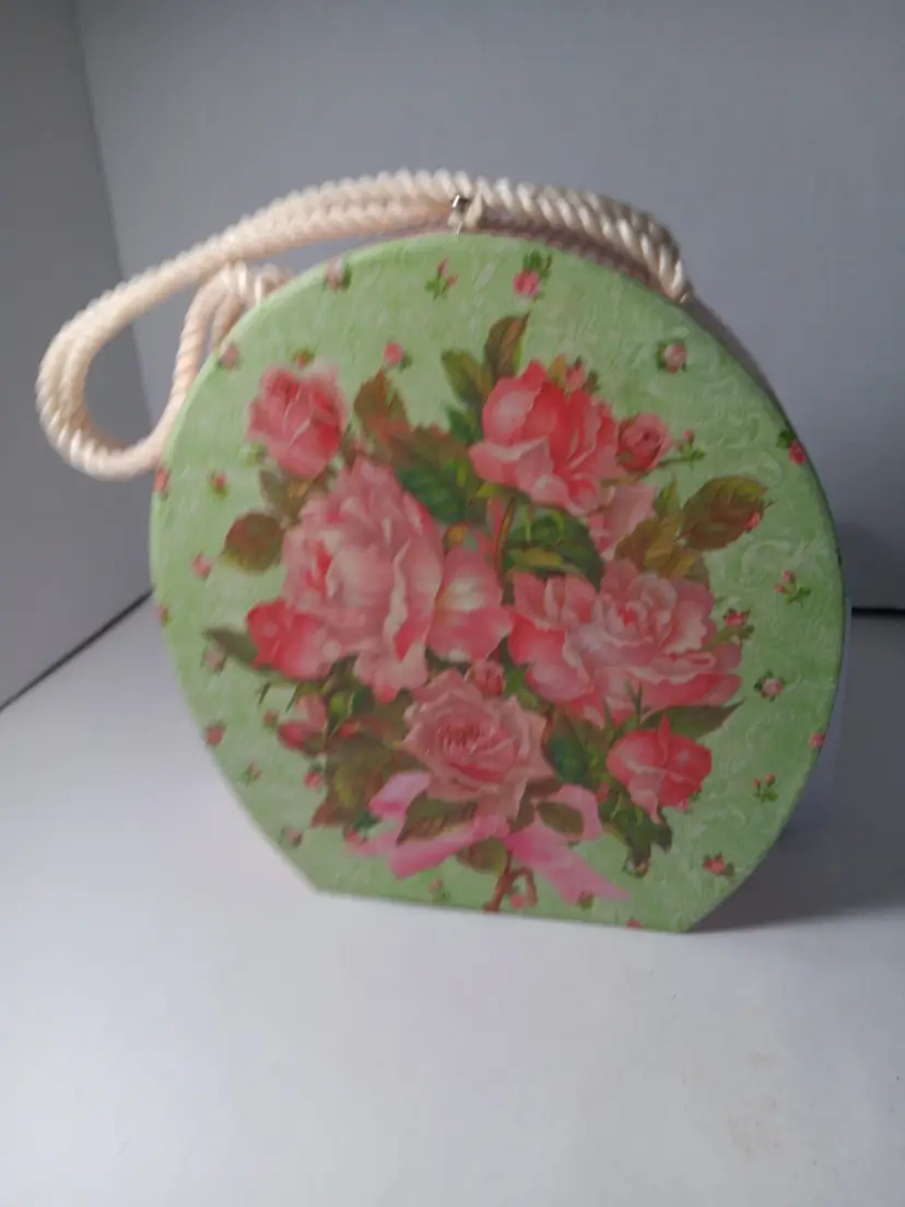 Vintage Floral Round Handbag