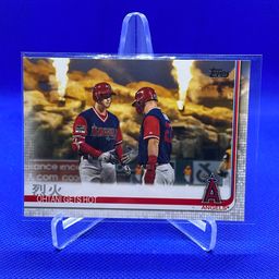 2019 Topps Ohtani Gets Hot