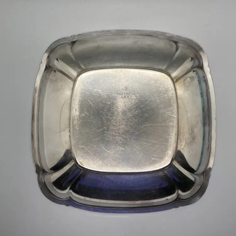Vintage Reed Barton Silver Plate Square Candy Vegetable Fruit Serving Bowl 1020