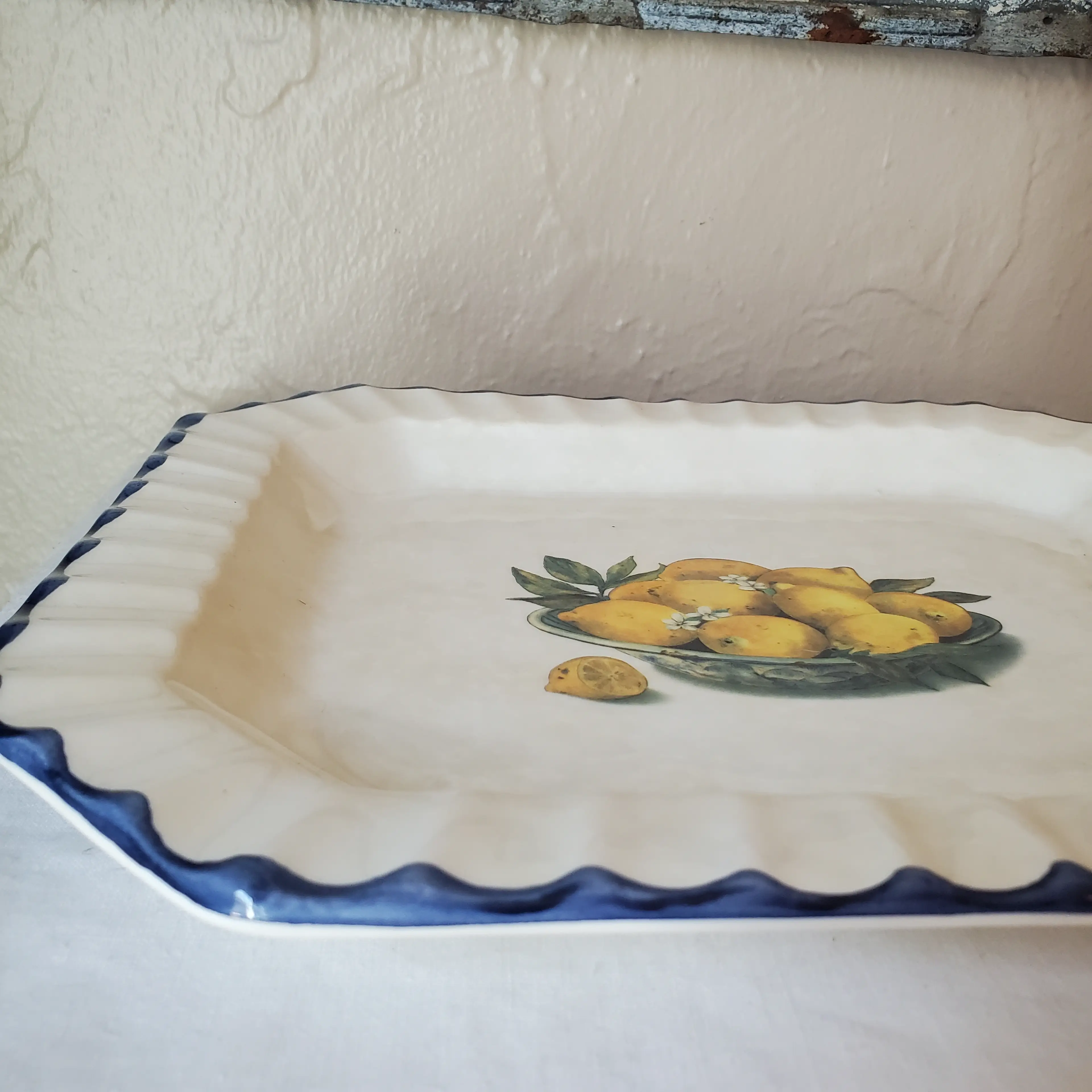 Image 4 of 8