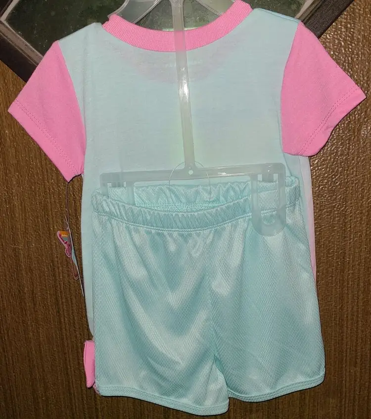 JoJo- Size 3T 2-Piece Short Set - (New with Tags)