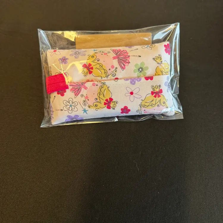 Personal Tissue Holder - Floral with pink tab