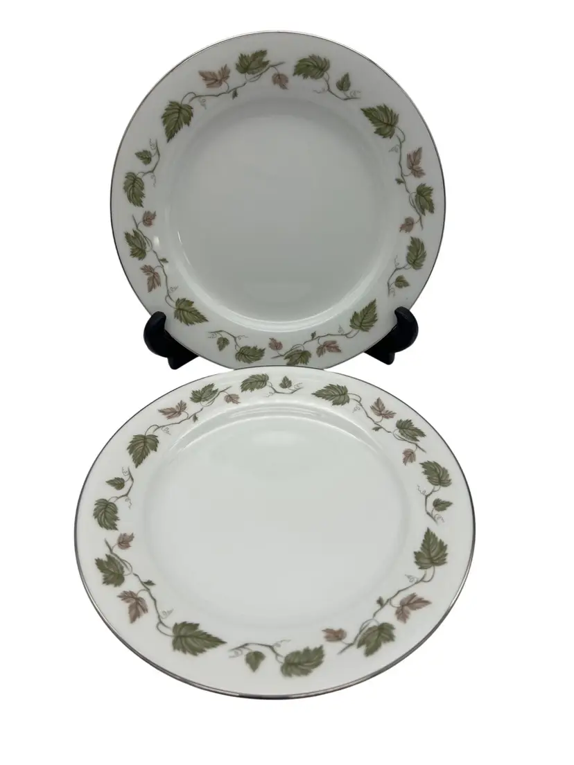 Vintage Noritake Japan Vineyard Pair Salad Plates Pattern 6449 Leaves & Vine