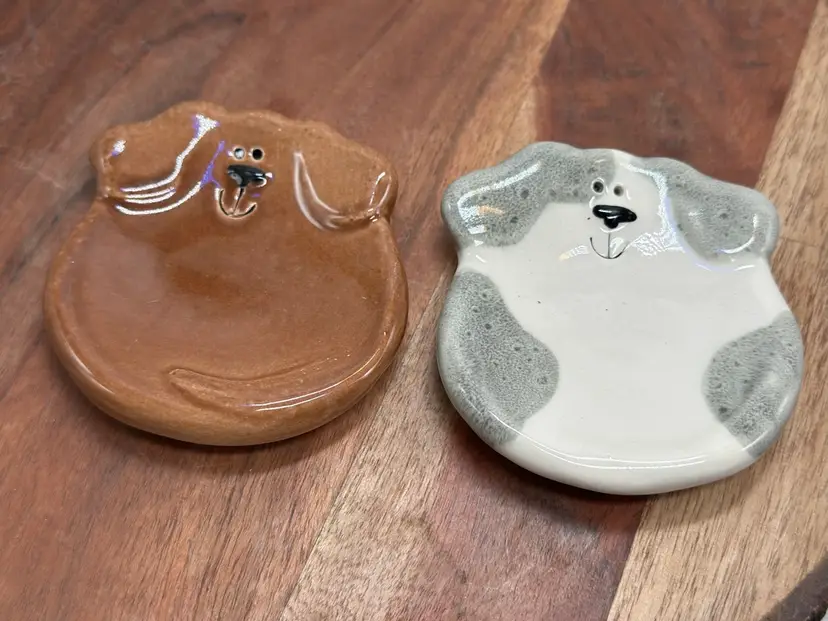 August Ceramics Tea Bag Dishes Dogs Puppies Set Of 2 Canine