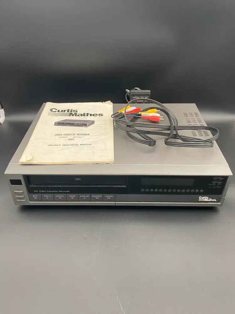 Curtis Mathes Gray VCR Player Model #AV725 - Tested - Manual & Connection Cables