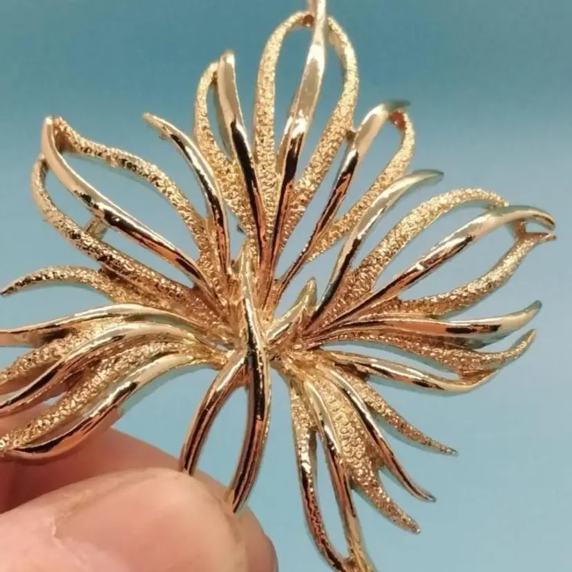 Vintage Gold-Tone Leaf Motif Brooch, By SARAH CONVENTRY
