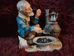 Charming Vintage Figurine of Old Man with Pipe