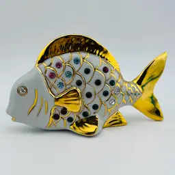 Vintage Blingy Capodimonte Made In Italy Fish Polaris Porcelain With Swarovski Crystals 3”x 5”