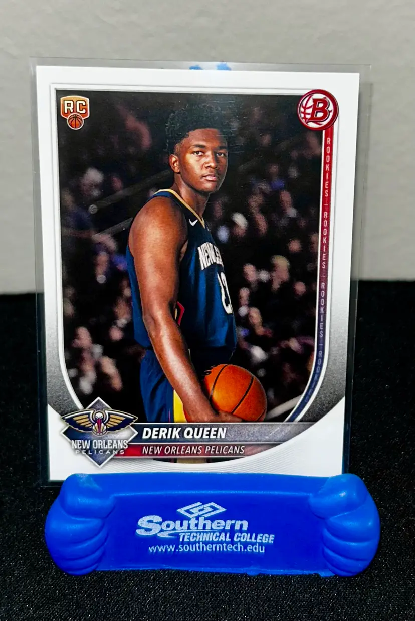 Derik Queen 2025-26 Bowman Rookie Card - New Orleans Pelicans
