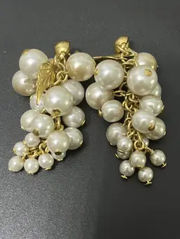 59) Vintage Faux Pearl Grape Cluster Pierced Earrings