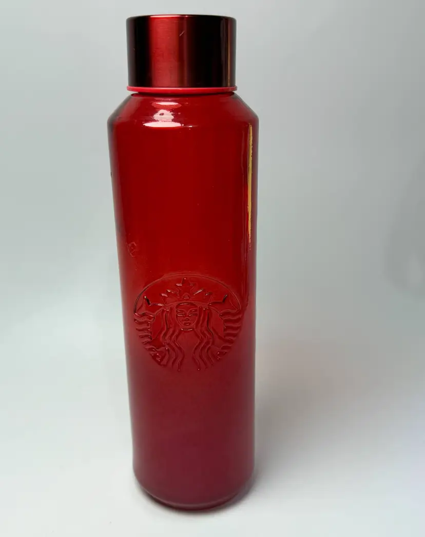 Starbucks Winter 2022 Red Ombre Embossed Siren Logo Glass Water Bottle 22oz