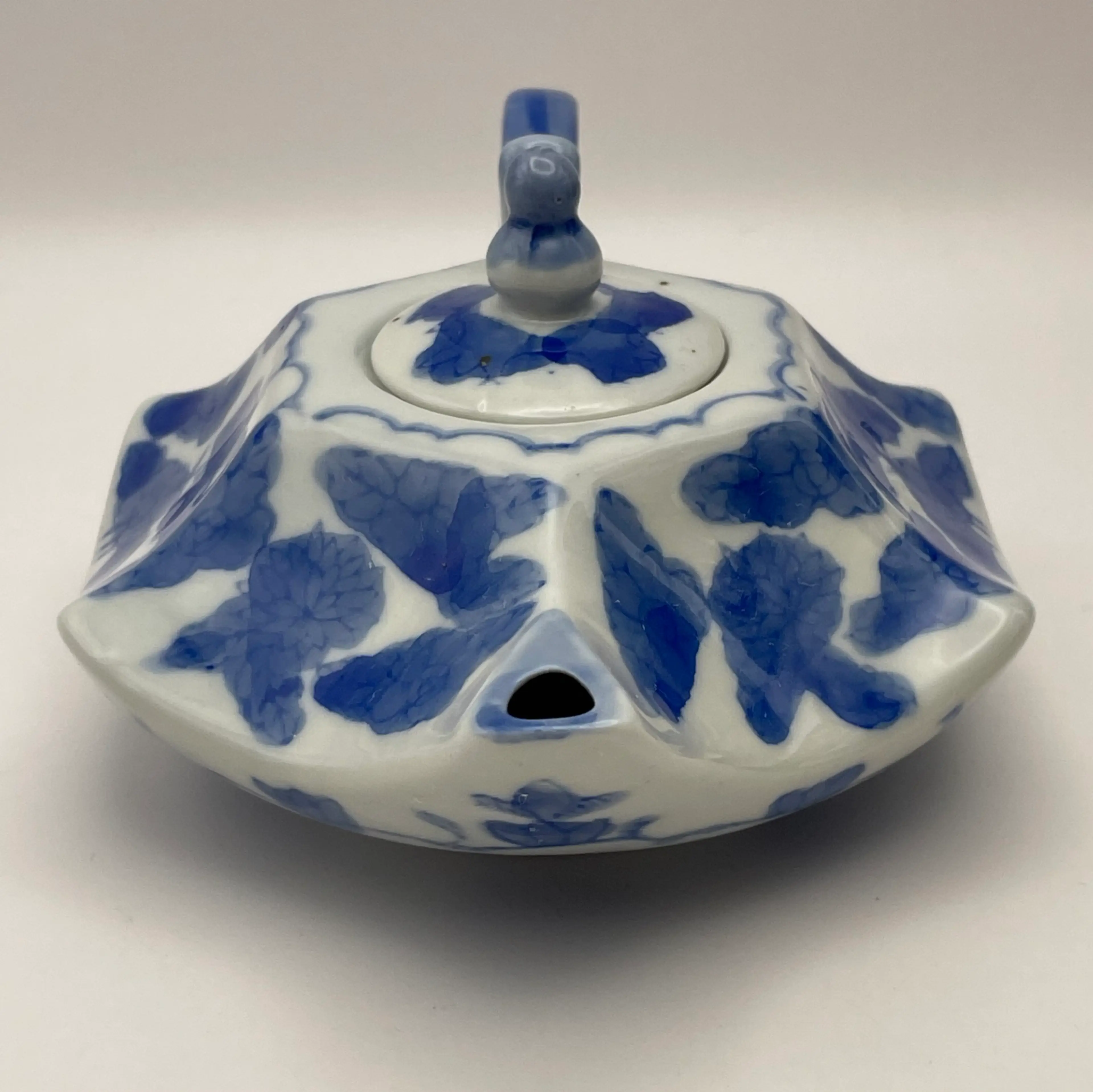 Image 2 of 10