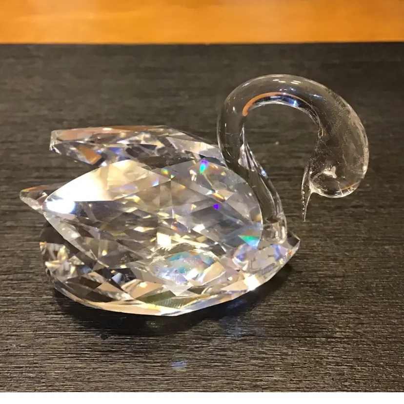 Swarovski Faceted Swan Figurine 
