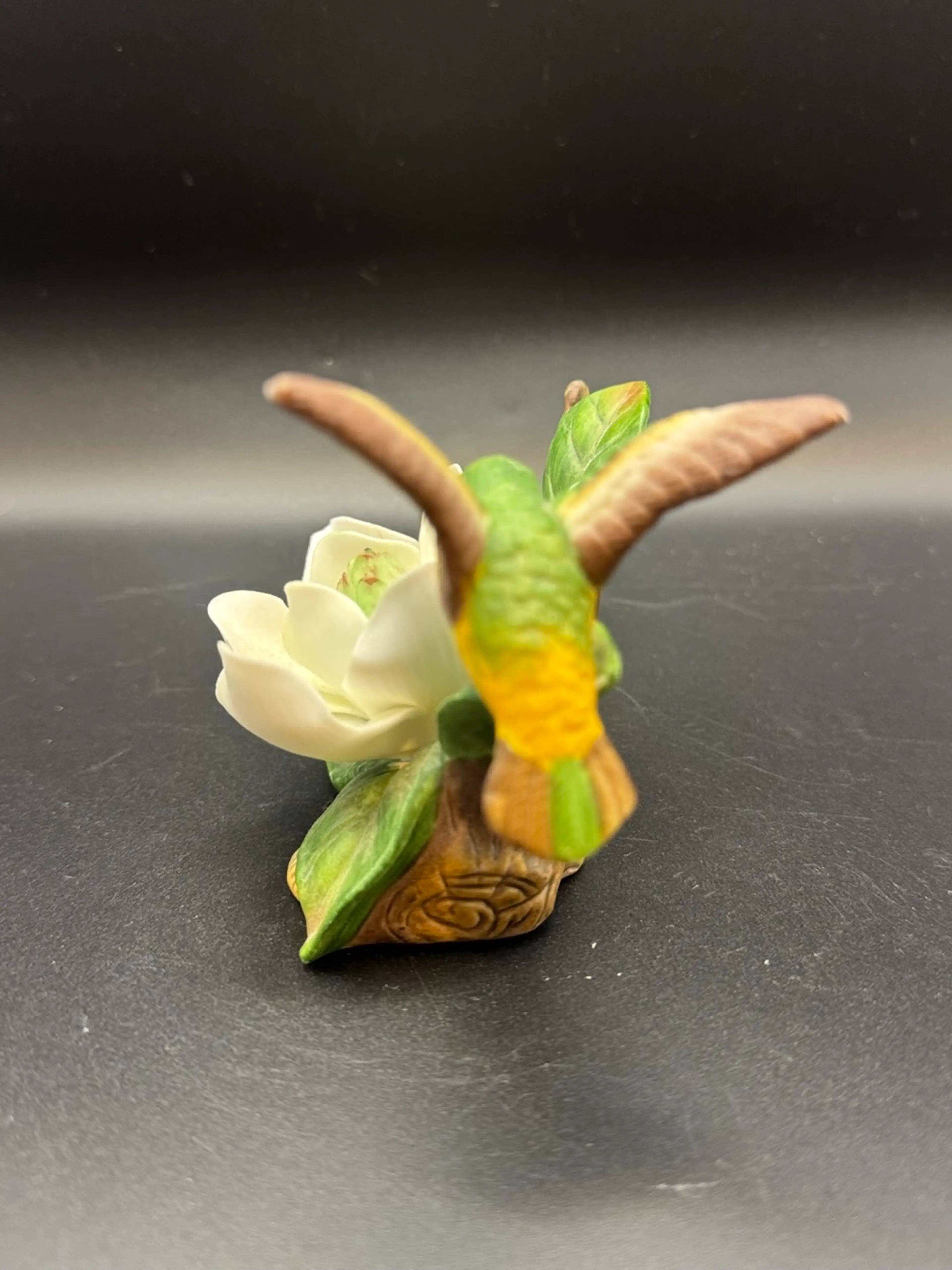 Image 2 of 7