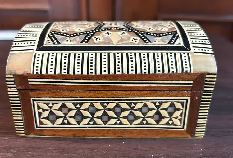 Egyptian Mother of Pearl Trinket Box Jewelry Box