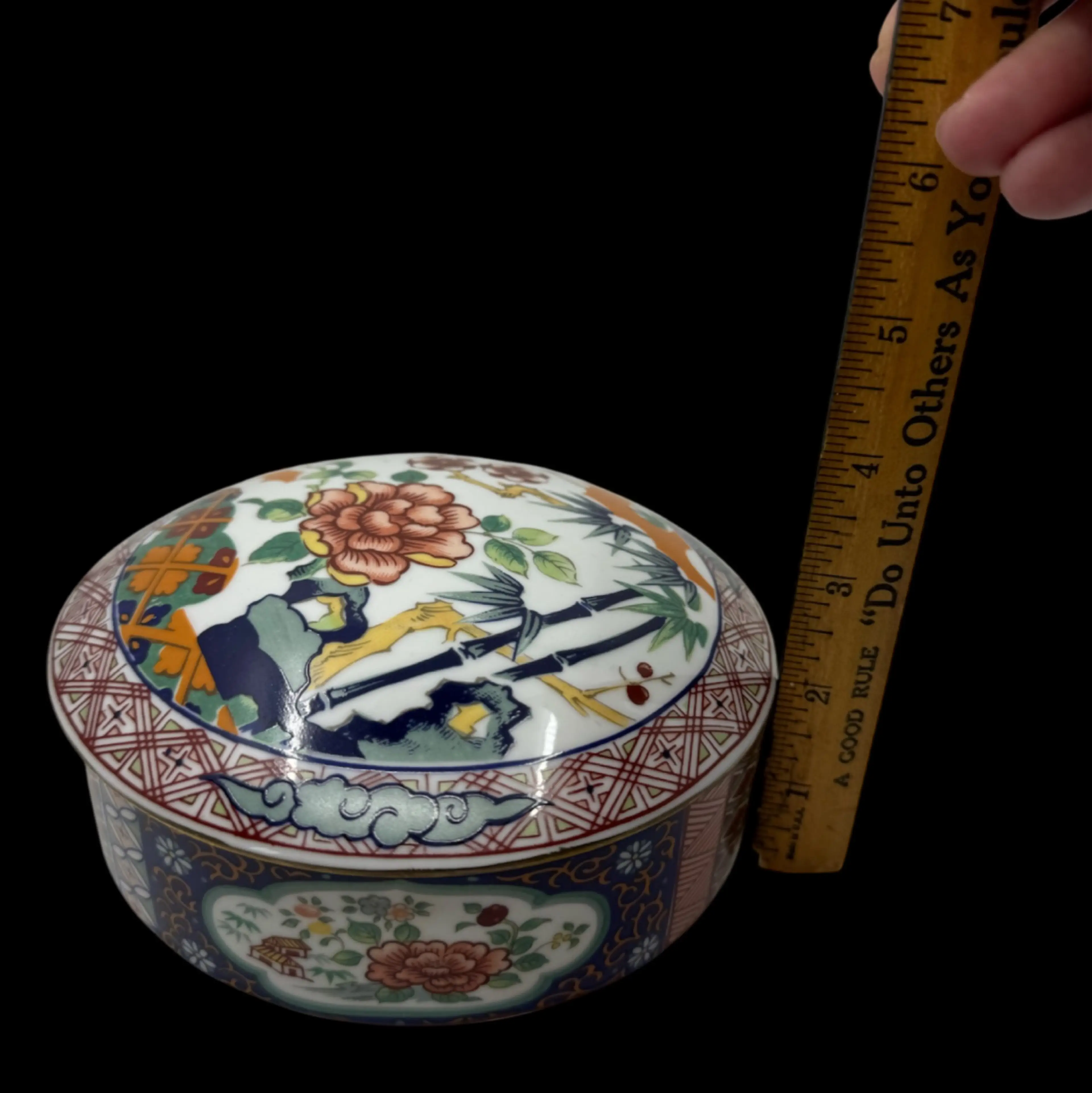 Image 3 of 4