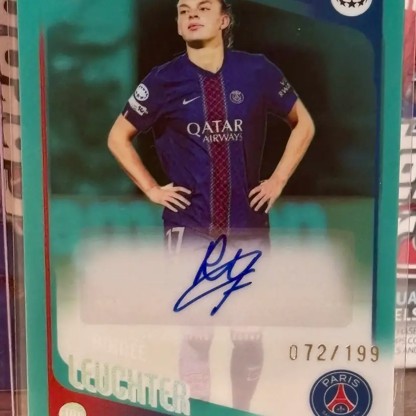 Romee Leuchter 2025/26 Topps Chrome UWCL Chrome Autographs Teal /199 PSG Netherlands