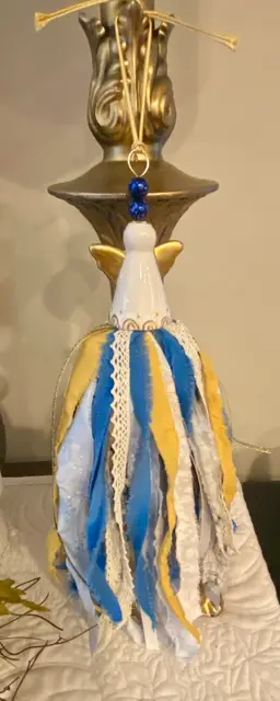 Mini Angel Salt Shaker Tassel