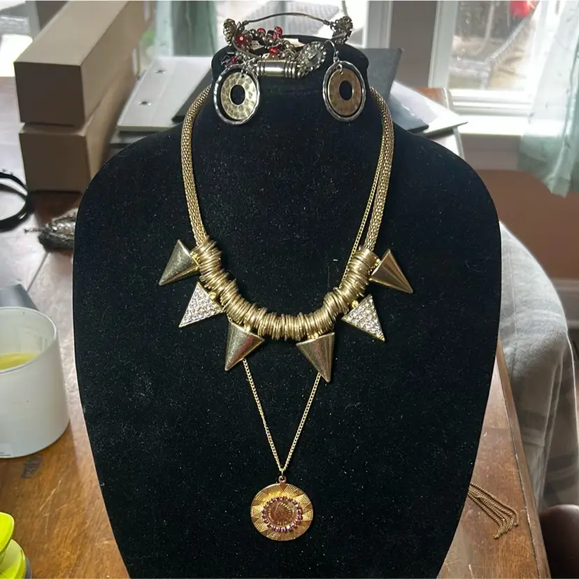 #30 - Spah Clay Gold Lot