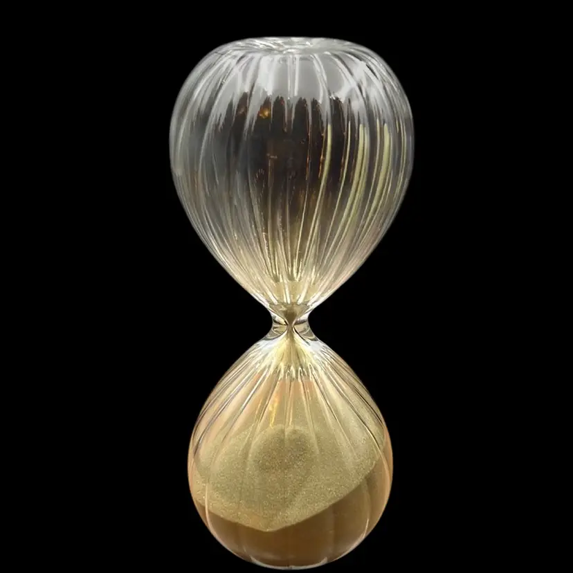 Glass Hour Glass 8” x 3.5”