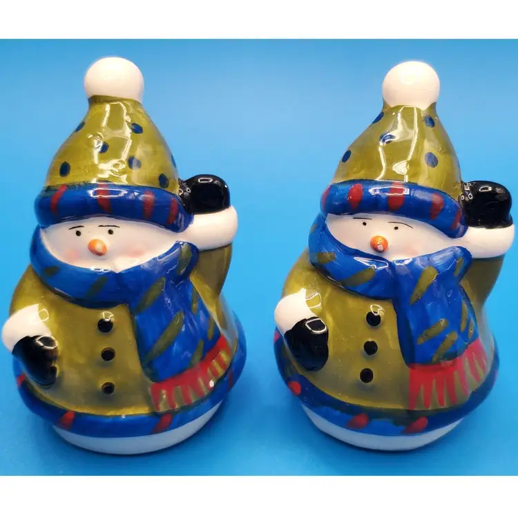 Snowman Salt and Pepper Shakers - Festive Winter Decor 3"