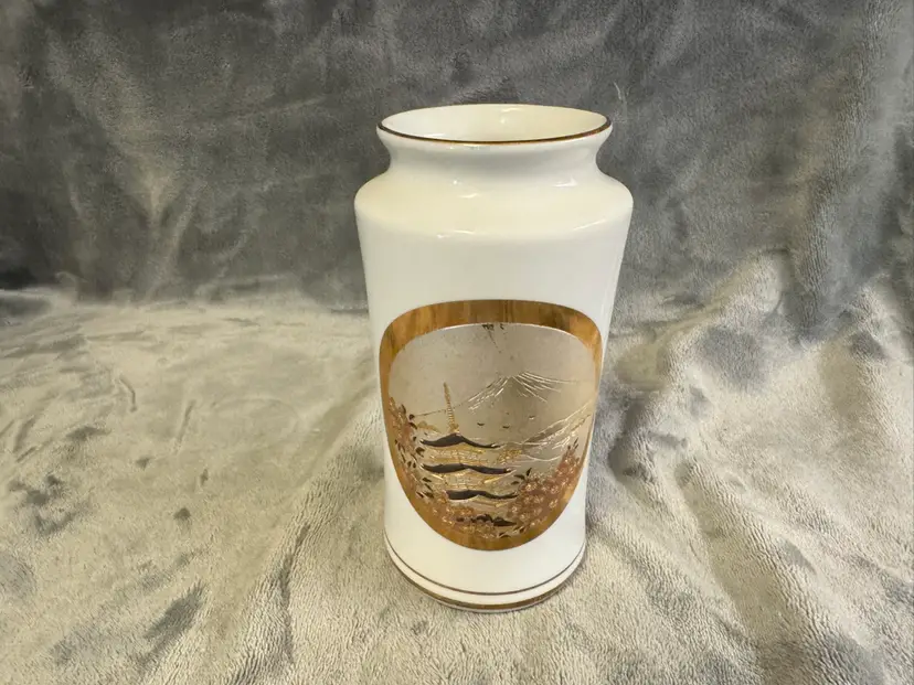 Vintage The Art of Chokin - Japanese Vase Mt. Fuji Temple Pagoda Gold & Silver