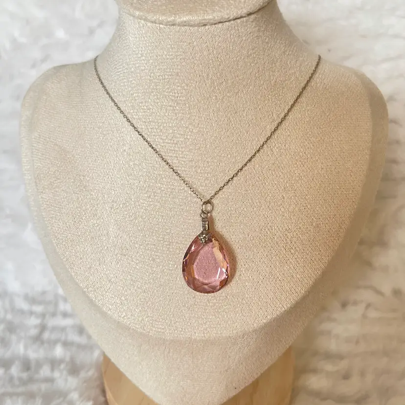 925 Sterling Silver Pink Faceted Crystal Pendant Necklace Teardrop Glass Stone